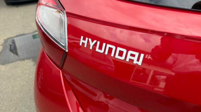 Hyundai i10 1.0 [63] Advance 5dr Auto [Nav] Petrol Hatchback - Image 41
